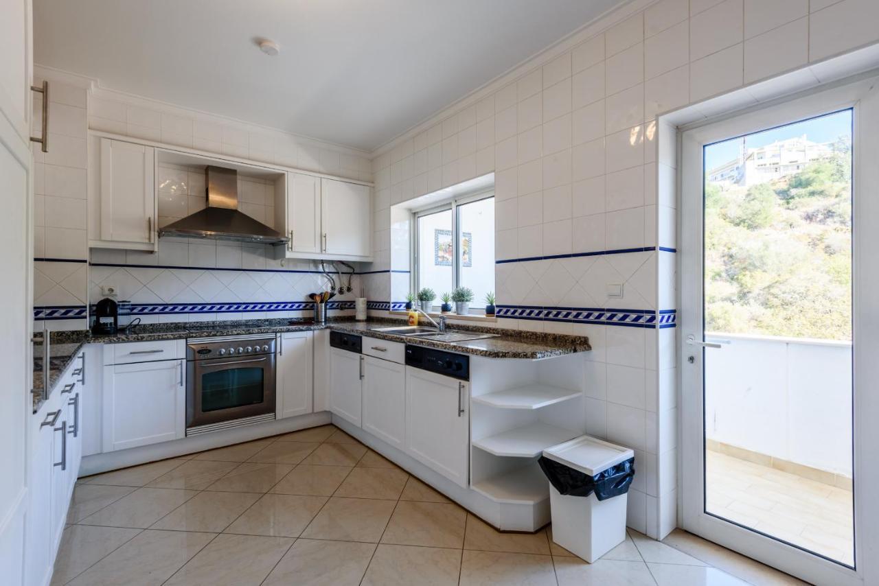 Amazing Apartment In Albufeira Ngoại thất bức ảnh