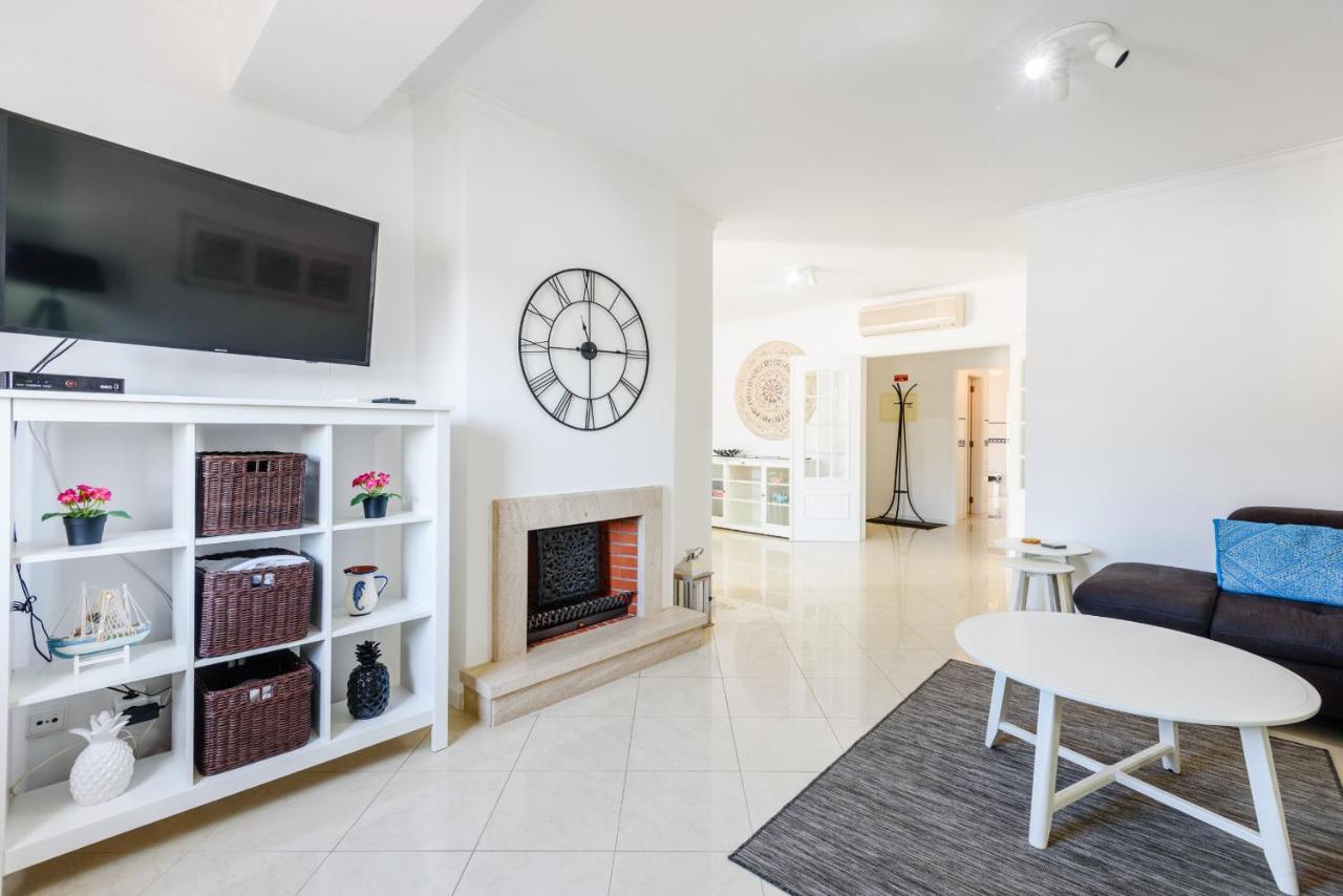 Amazing Apartment In Albufeira Ngoại thất bức ảnh